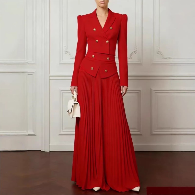Elegante Completo a 2 Pezzi: B - Female Formal Wear recensione e prezzo
